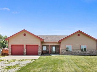 32707 E 175th St, Pleasant Hill, MO 64080