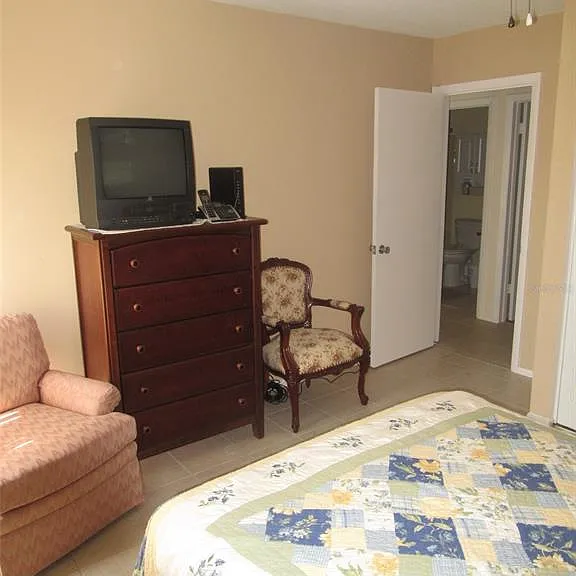 8158 Fay Ave — Photo 16
