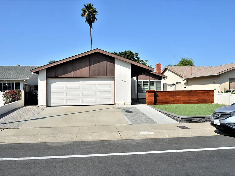 4464 Cather Ave — Photo 1