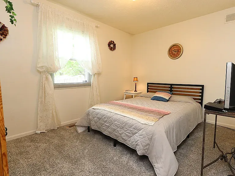 10267 Cedarwood Dr — Photo 12