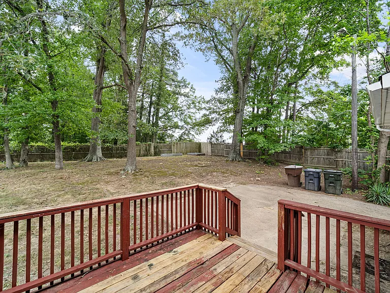 2103 Shane Dr — Photo 31