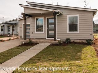 987 Nantucket Ave, Eugene, OR 97404