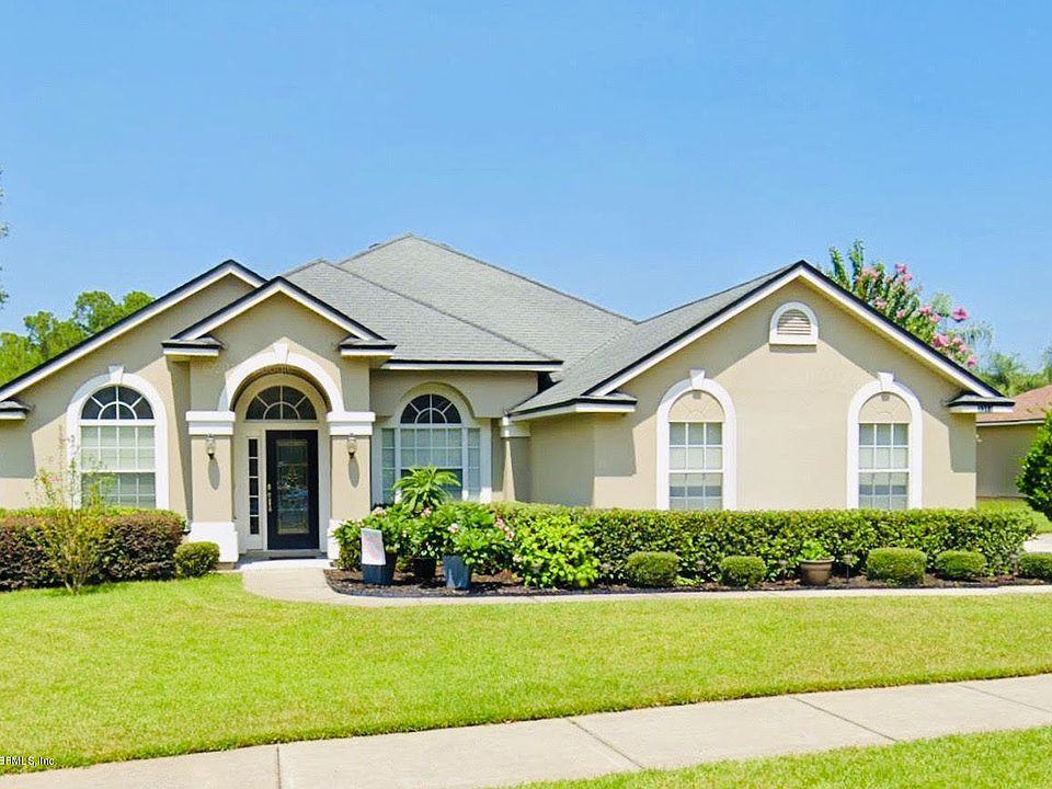 1st image of 3311 Victoria Lakes Dr N