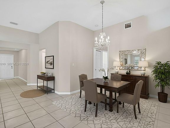 2nd image of 14125 S Cypress Cove Cir