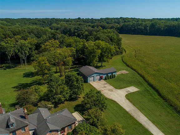3rd image of 650 Scenic Dr