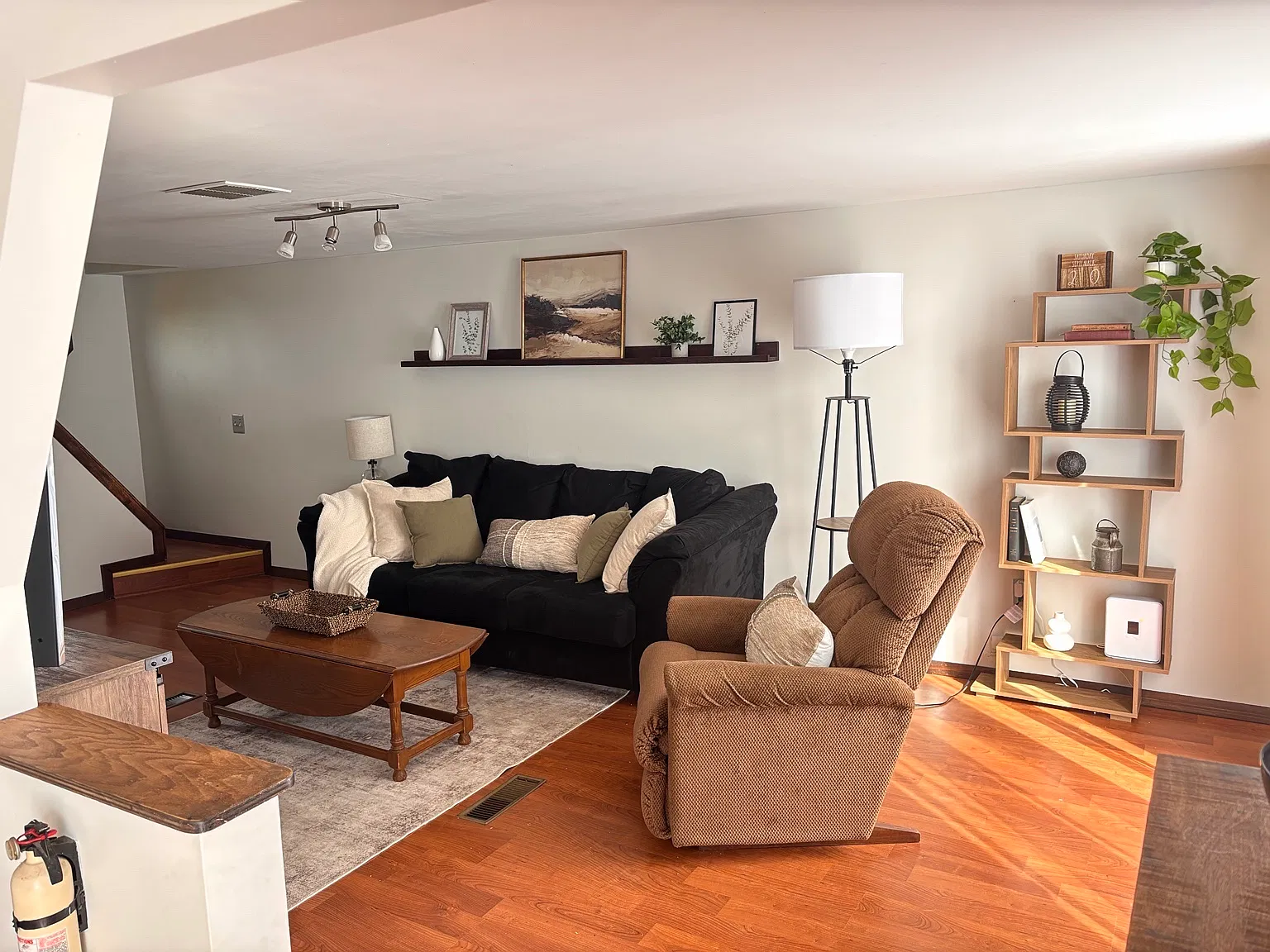 1 bed, 1504 sqft, $1,650 — Photo 3