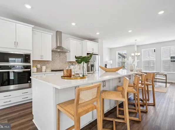 12122 Running Bull Way, Laurel, MD 20708