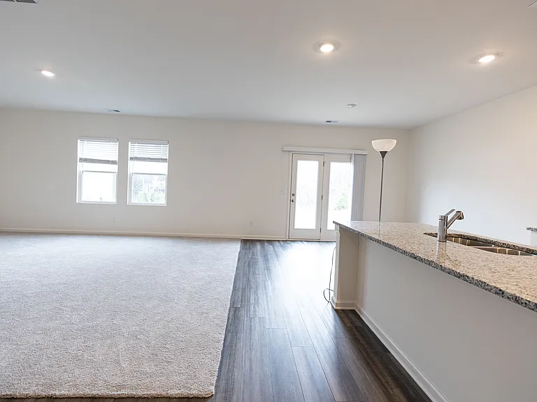 7662 Saffron Ave — Photo 4