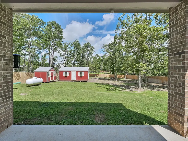 18207 Samie Nell Ct — Photo 35