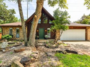 1000 Ridgecrest Rd, Edmond, OK 73013