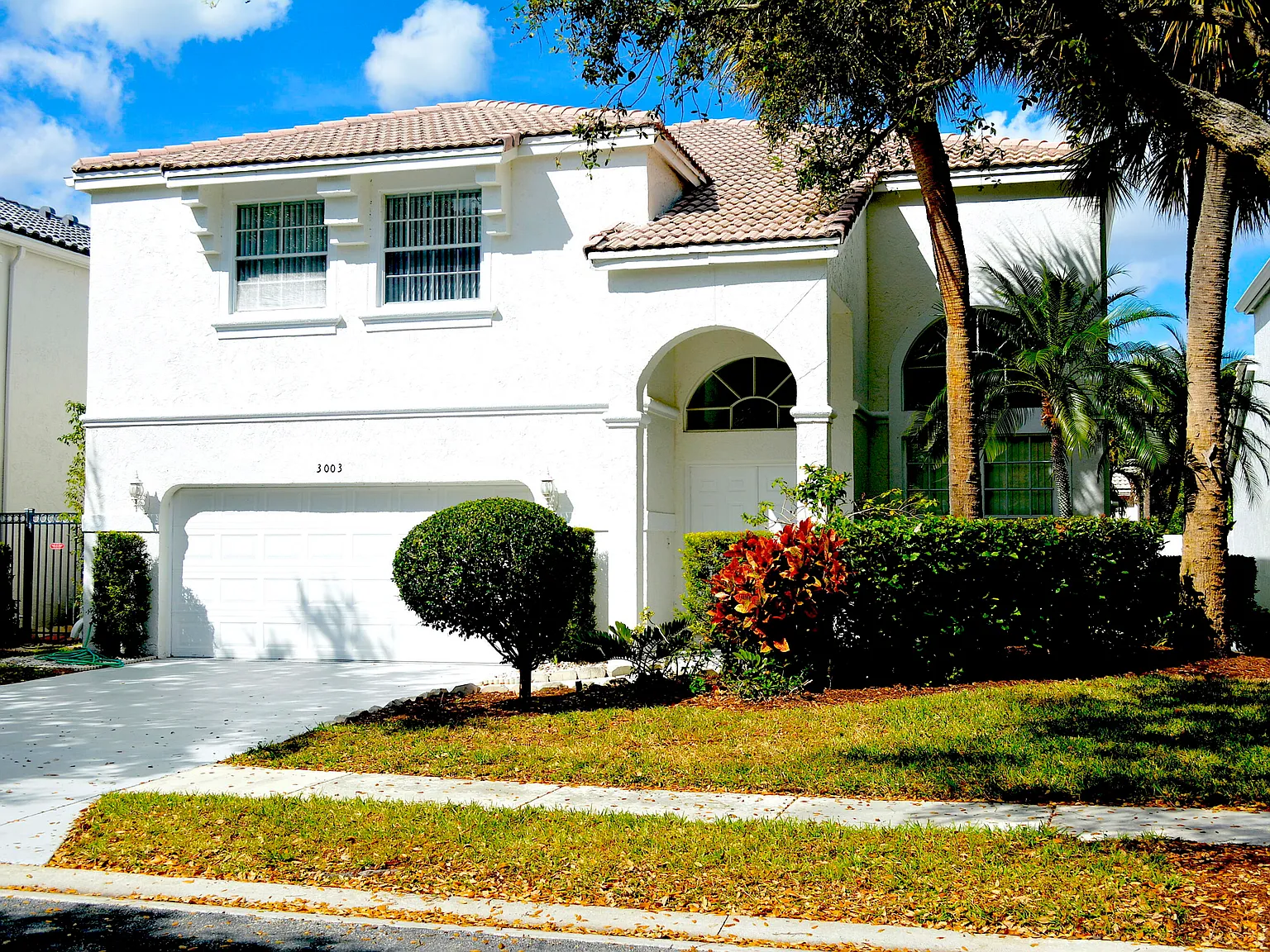 4 bed, 2.5 bath, 2762 sqft, $3,700 — Photo 1