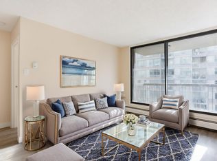 903 10th Ave SW #1, Calgary, AB T2R0Z9