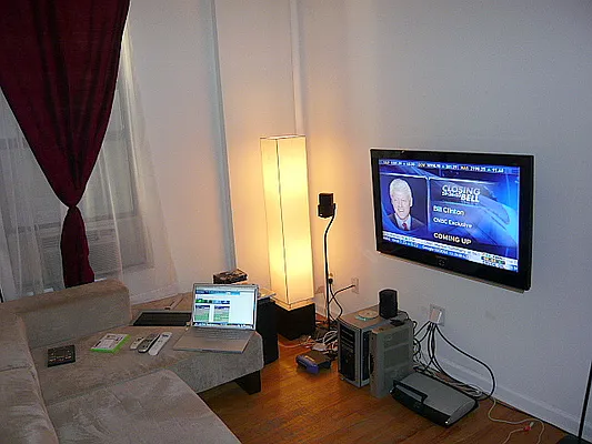 Rented by City Connections Realty | media 17