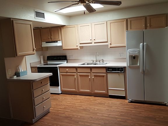 Kitchen, from eat in area