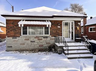 169 Flora Dr, Toronto, ON M1P 1B1