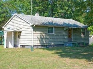 56365 Quince Rd, South Bend, IN 46619