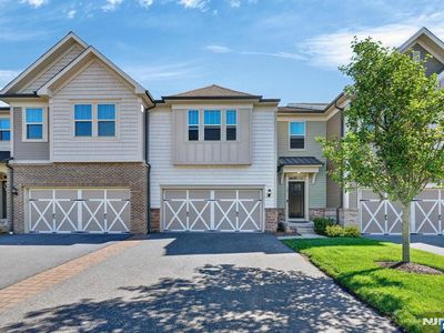 18 Winfield Drive #802, Woodcliff Lake, NJ, 07677