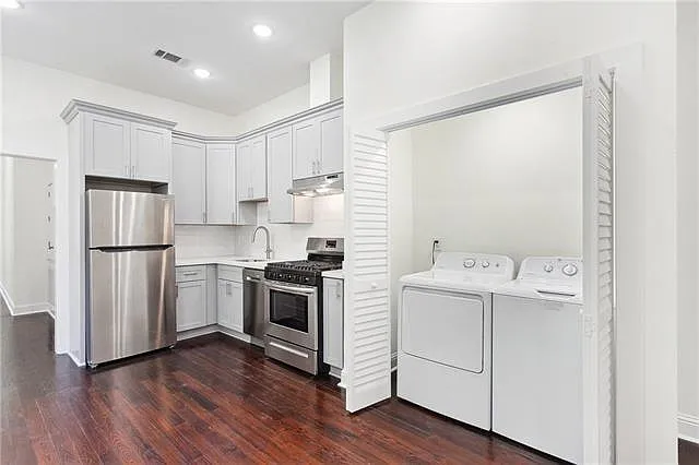 1816 Saint Andrew St #2A — Photo 6