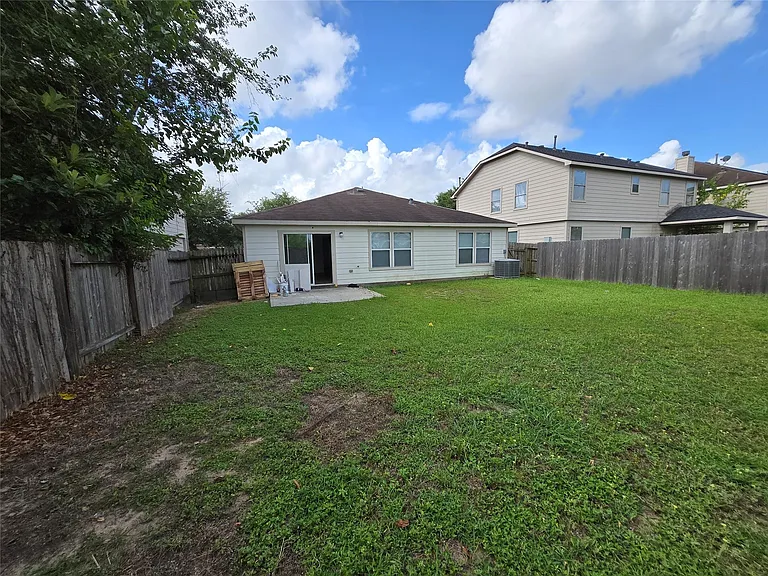 427 Remington Heights Dr — Photo 22