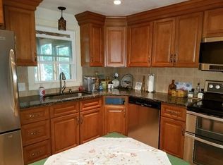 39 Lexington Ave, South Hadley, MA 01075