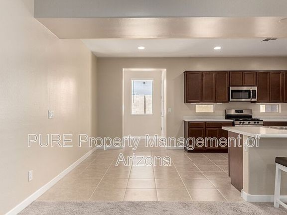4th image of 16404 W Questa Dr