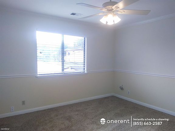 4th image of 1520 Willard Garden Ct