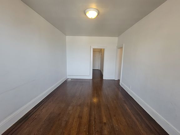 3rd image of 251 Lafayette Ave #19E