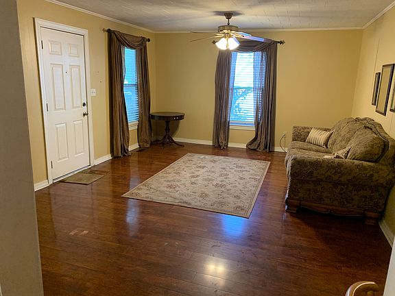 2nd image of 1216 Linda St
