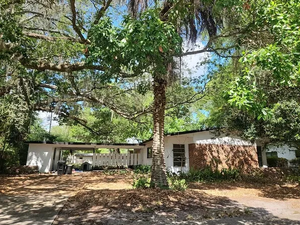 2830 NE 16th Dr, Gainesville, FL 32609
