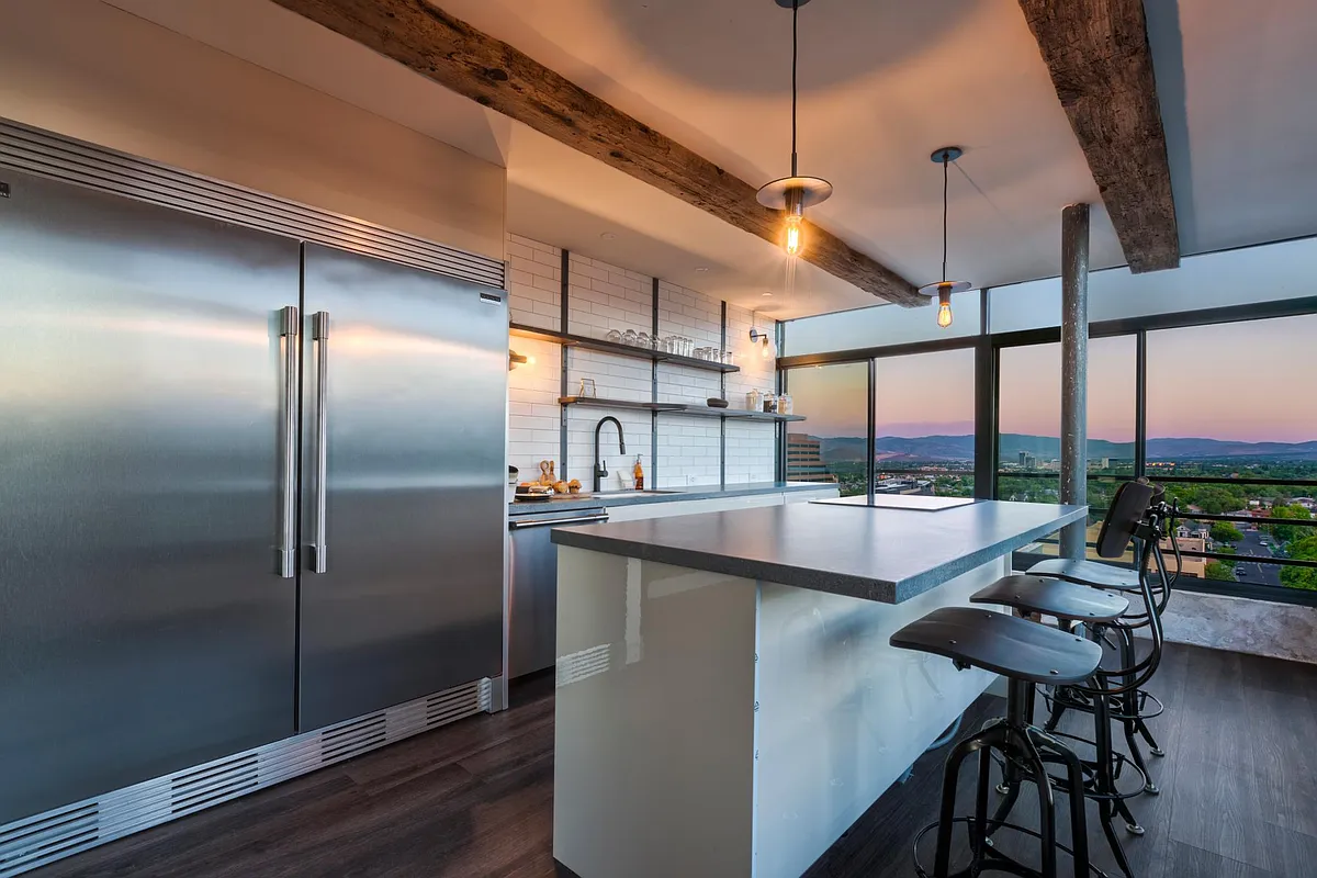 Kitchen
Floor to ceiling operational windows 
Bar stools
Dishwasher/Microwave
Induction cooktop
Convection Oven
Barware - 280 Island Ave #PENTHOUSE