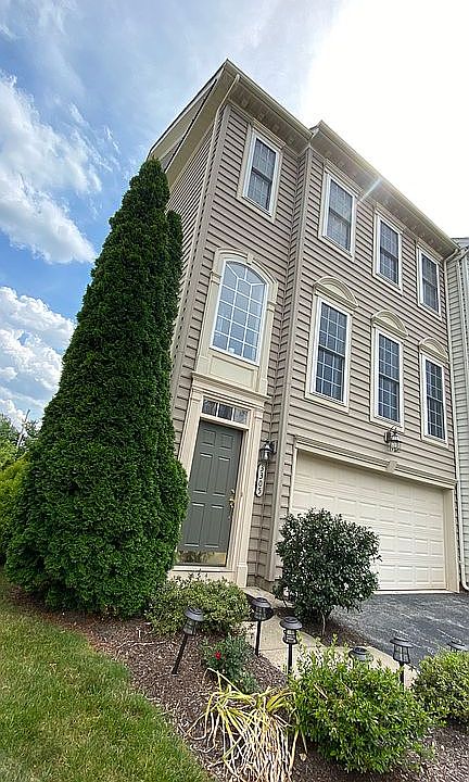 1st image of 3305 Ellington Ln