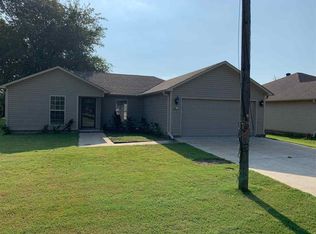 433 N Willow Ave, Trumann, AR 72472