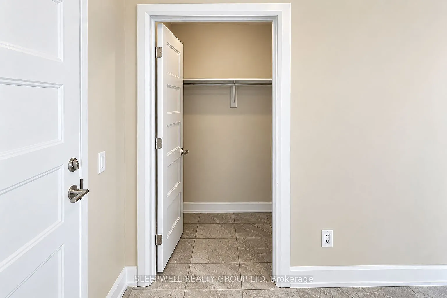 1 bed, $1,605 — Photo 3