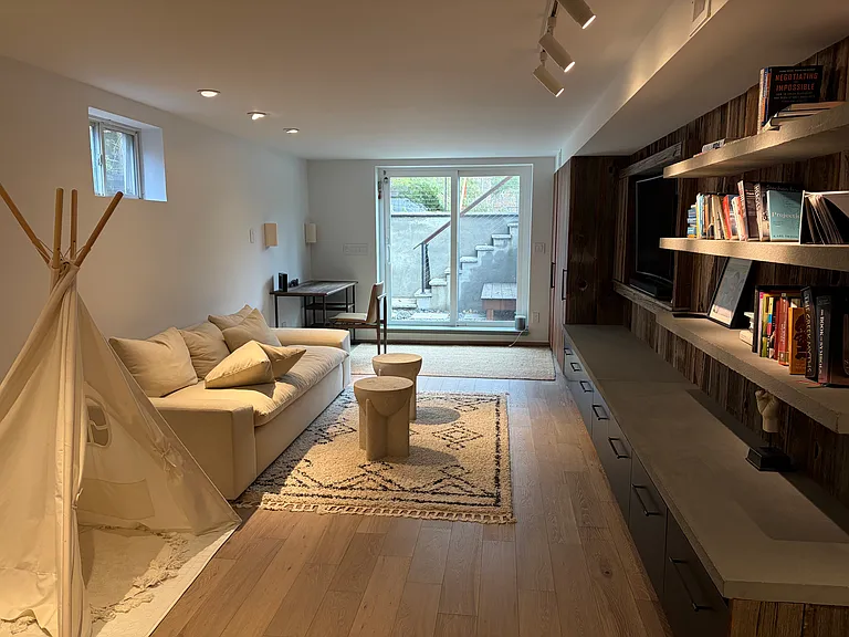 2892 Quogue Riverhead Rd — Photo 13