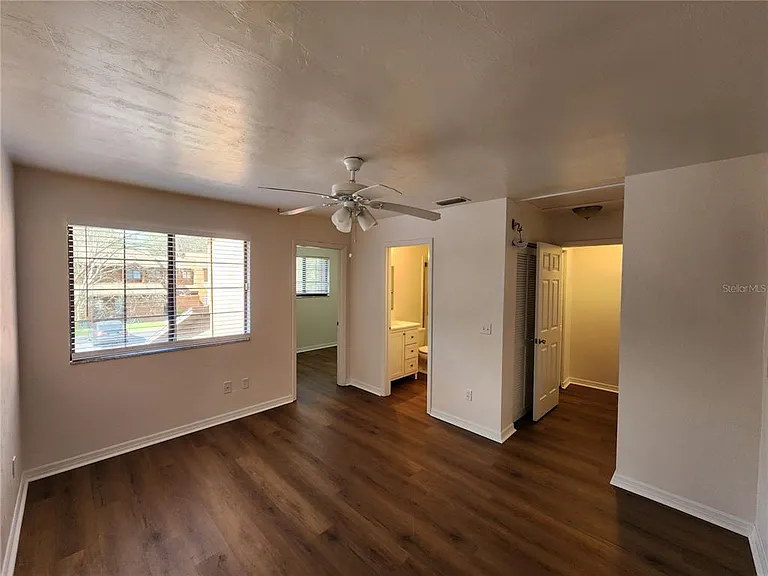 5823 SW 9th Pl #H-55 — Photo 37
