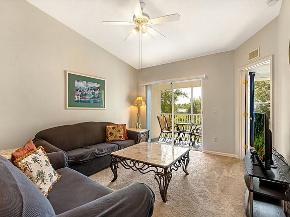 3rd image of 8825 Grand Palms Cir APT B