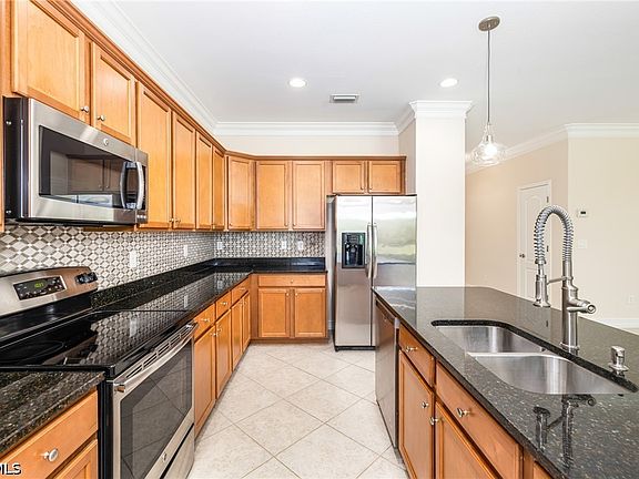 2nd image of 9302 Via San Giovani St
