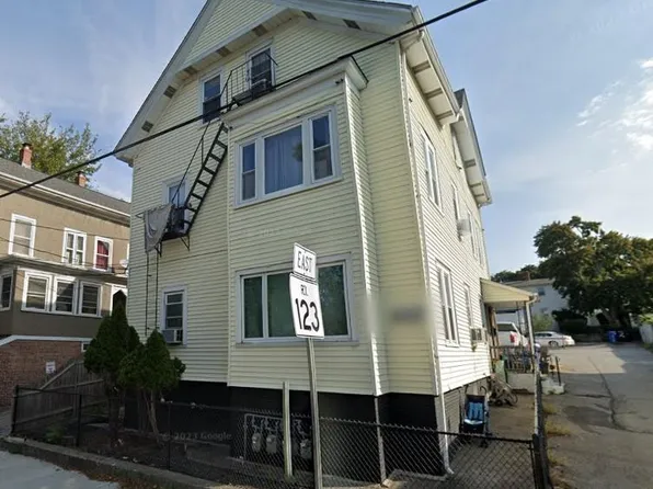 437 Broad St, Cumberland, RI 02864
