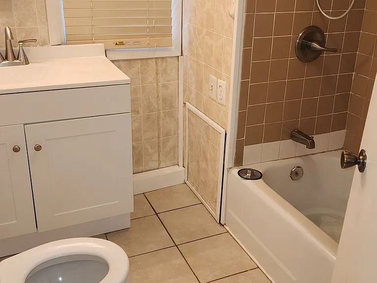141 Brookside School Ln — Photo 4