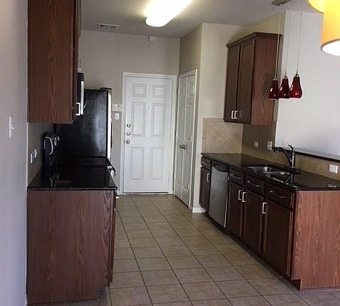 5th image of 1900 Little Elm Trl APT 90