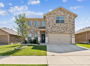 2313 Hickory Grove Trl, Fort Worth, TX 76108
