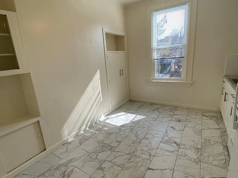 325 S Pacific Ave #2 — Photo 7