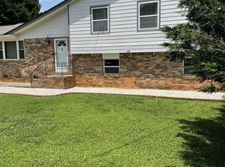 3063 Claiborne Dr, Duluth, GA 30096