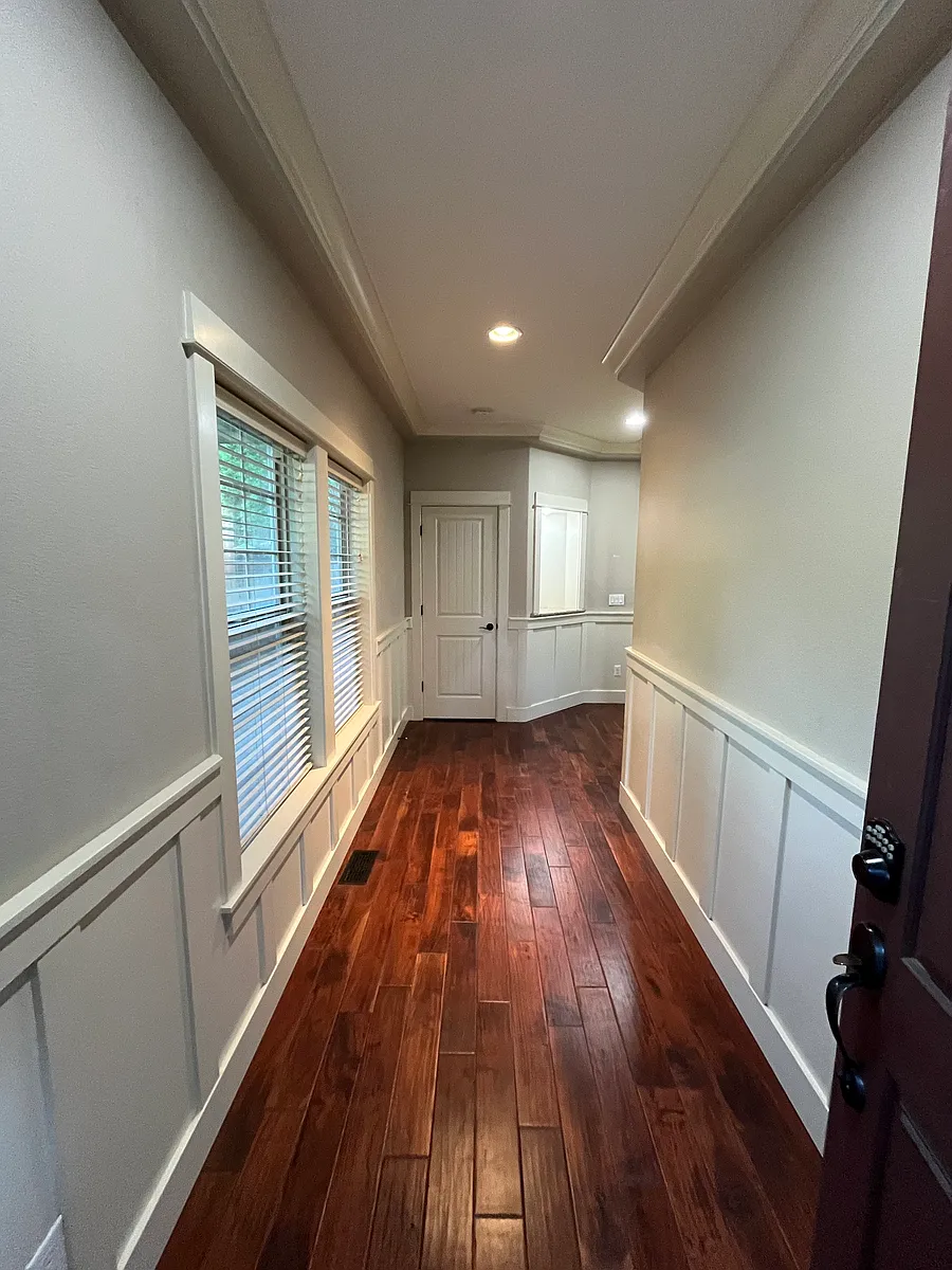 Building Photo - 17416 SW Cricket Ct