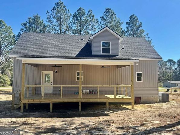205 SW Ford St, Poulan, GA 31781