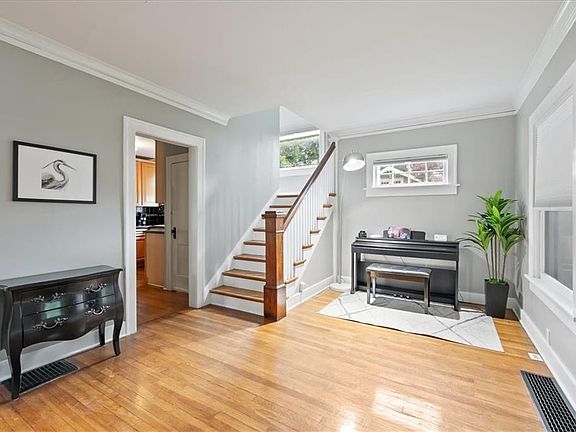 4th image of 7310 Wyoming St