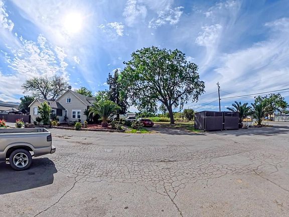 4th image of 6501 Fairview Rd
