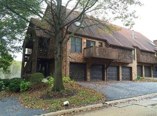 5133 Hollow Wood Ct #5133D, Saint Louis, MO 63128