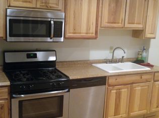 717 Moravian Way, Pittsburgh, PA 15212