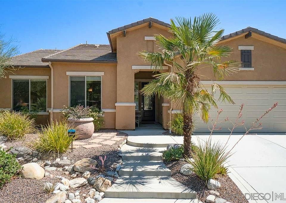 1st image of 1608 Paseo Diamante